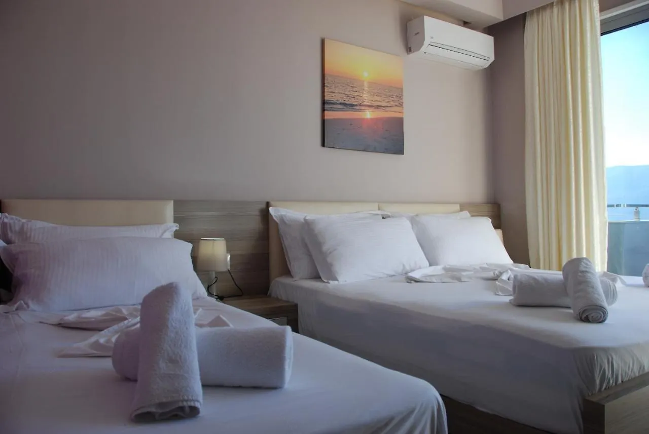 Hotel Divers Radhimë 3*,  Αλβανία