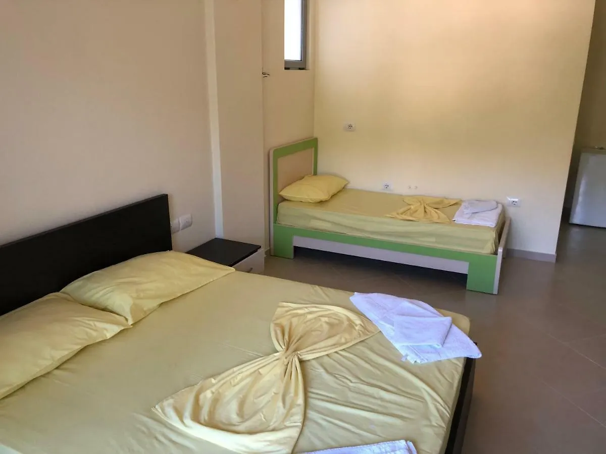 Hotel Divers Radhimë 3*,  Αλβανία